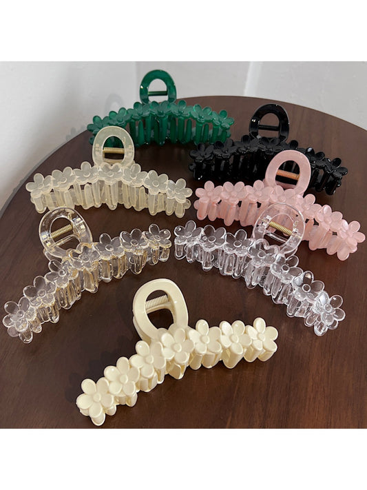 Beau - Sweet Minimalist Flower Shaped Claw Clip