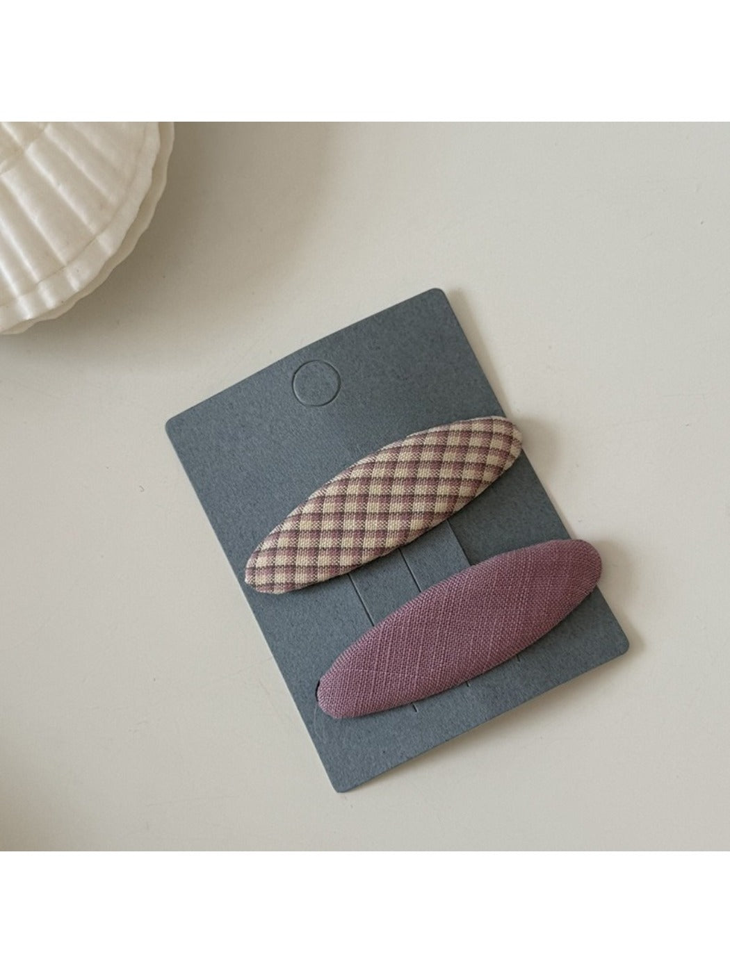 Beau - Plaid Oval Shaped Hair Clip
