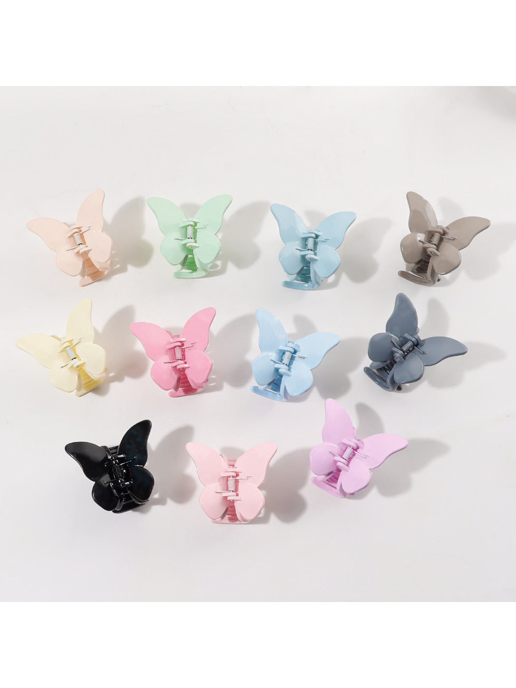 Beau - Minimalist Bow Shaped Claw Clip