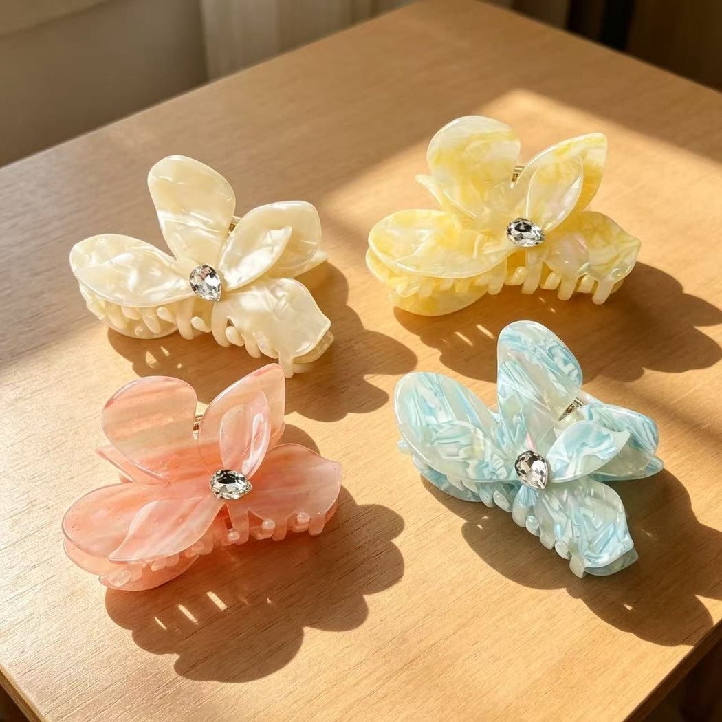 Beau - Petal Shape Acetate Decorative Claw Clip