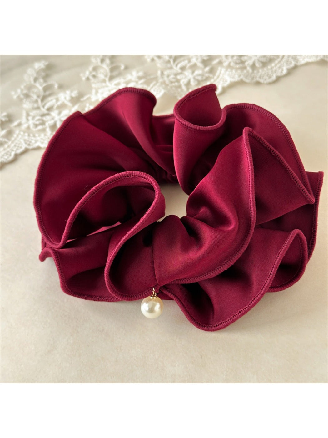 Gifty - Double-Stitched Satin Scrunchie