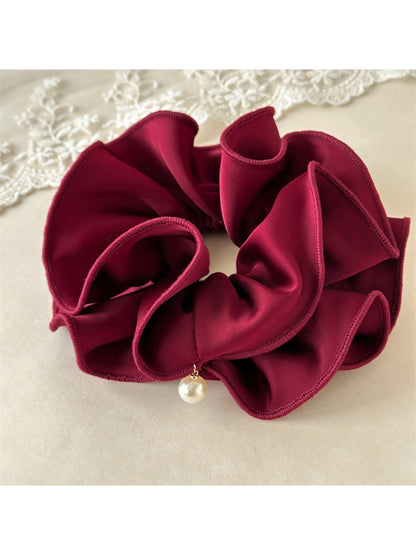 Gifty - Double-Stitched Satin Scrunchie
