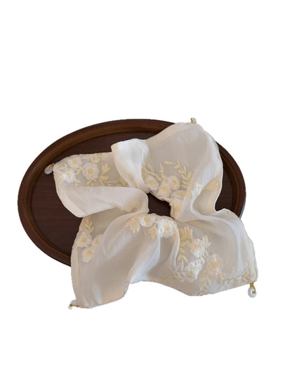 Gifty - Beige Floral Embroidered Sheer Scrunchie