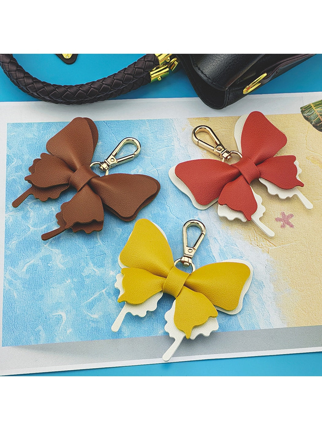 Keypus - Cartoon Butterfly Bag Charm Alloy Keychain