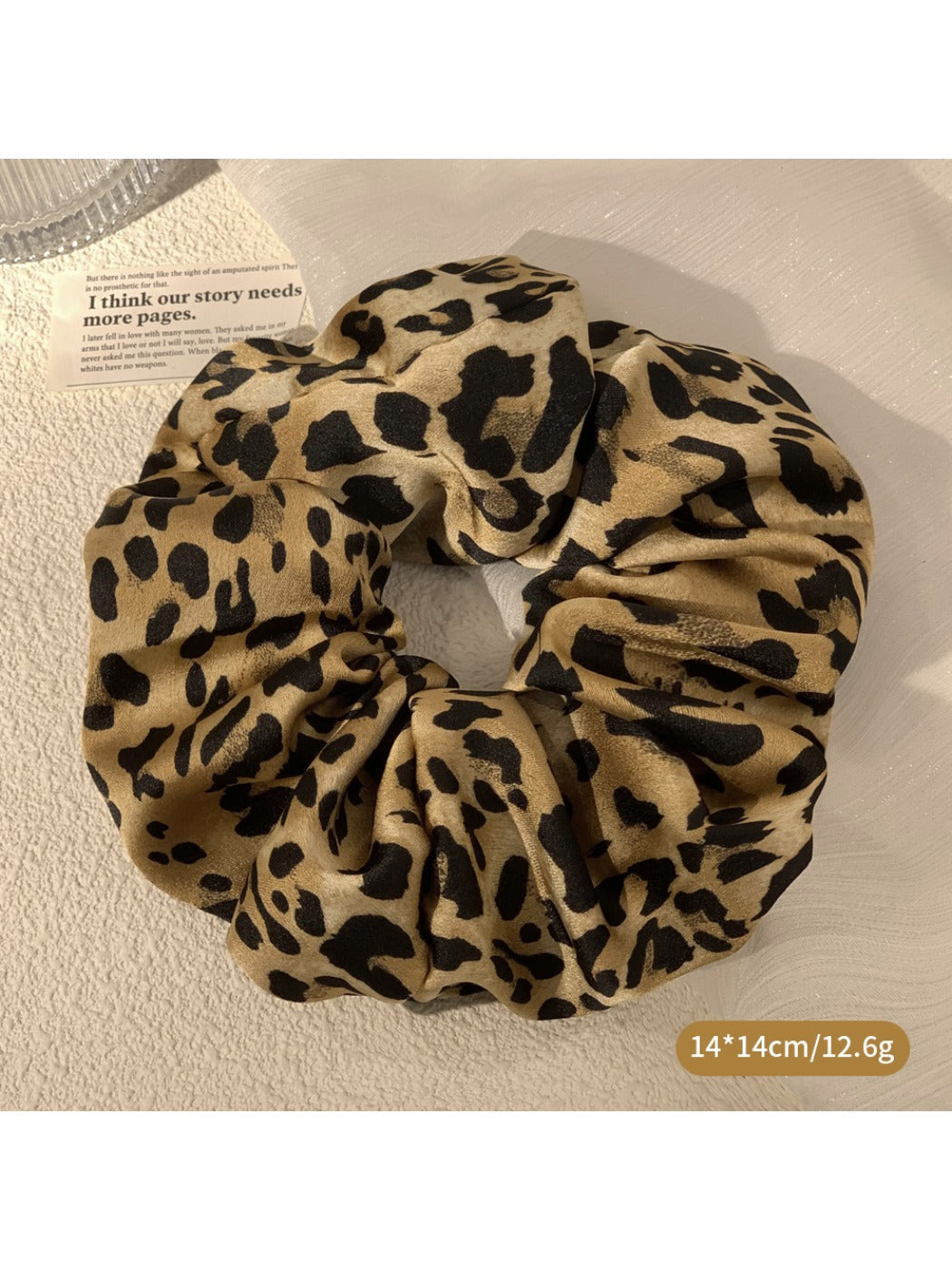 Gifty - Leopard Print Scrunchie Hair Ties