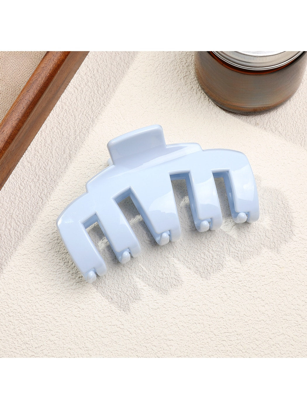 Beau - Soft Feel Arched Plastic Hair Styling Claw Clip