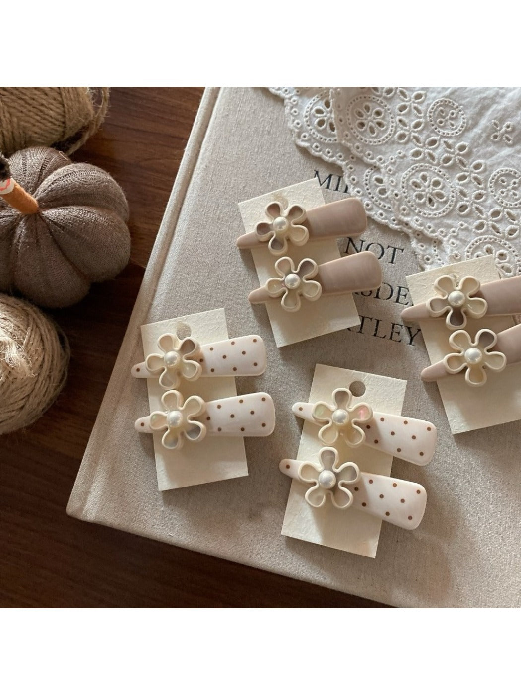 Beau - Elegant Floral Bow Hair Clip