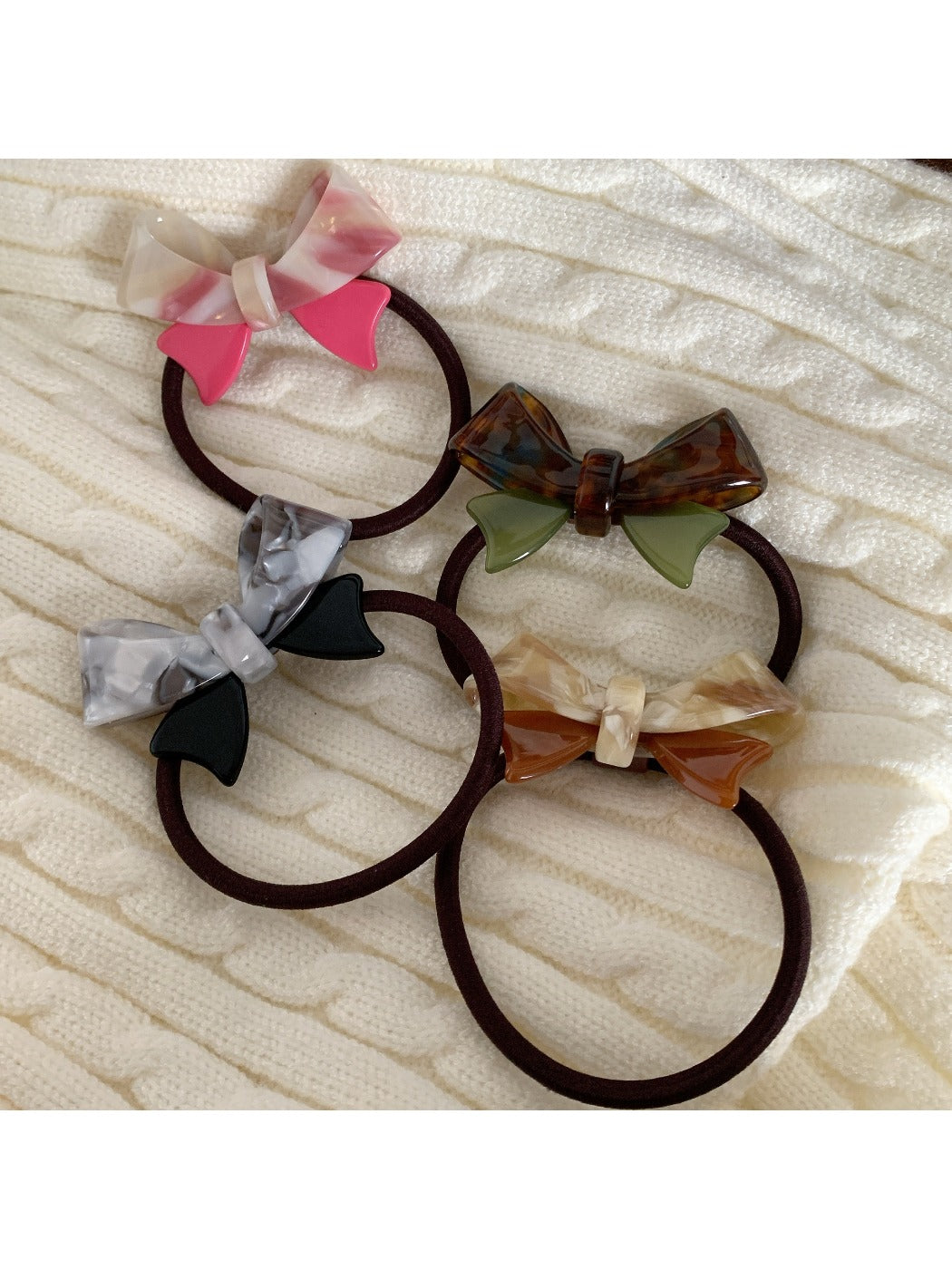 Gifty - Two-Tone Bow Hair Tie
