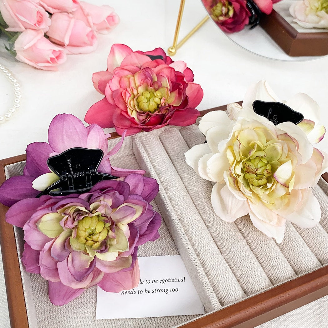 Beau - Elegant Vacation Style Flower Design Claw Clip