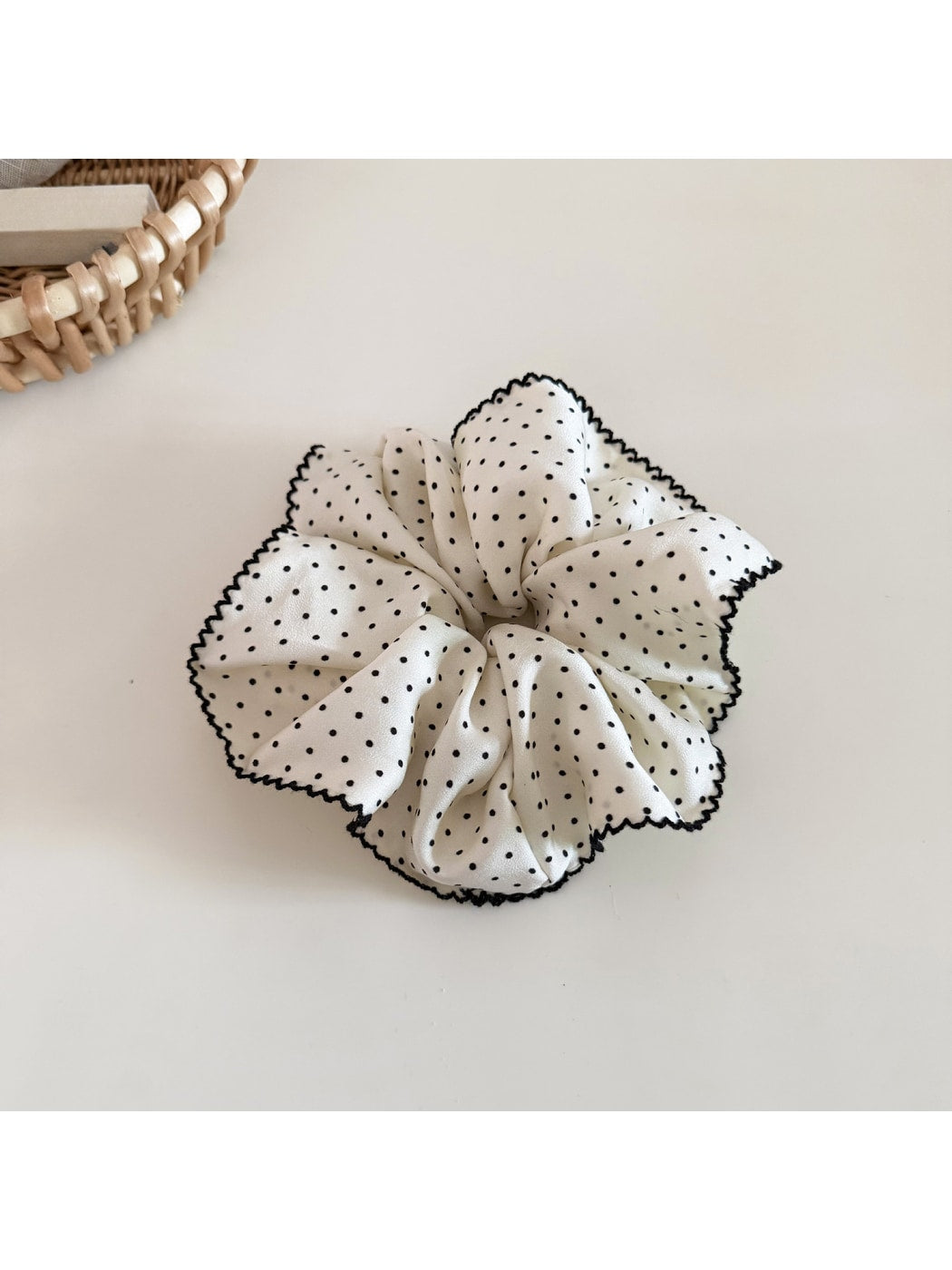 Gifty - Ruffled Polka Dot Scalloped Edge Scrunchie