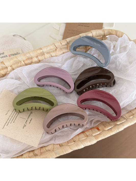 Beau - Simple Geometric Crescent Shape Claw Clip