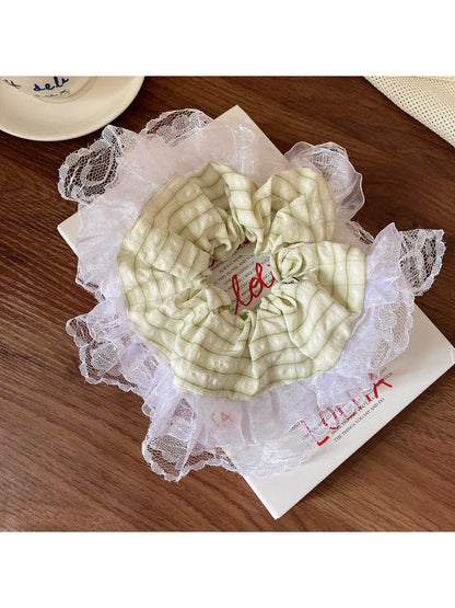 Gifty - Macaron Pastel Lace Trimmed Scrunchies