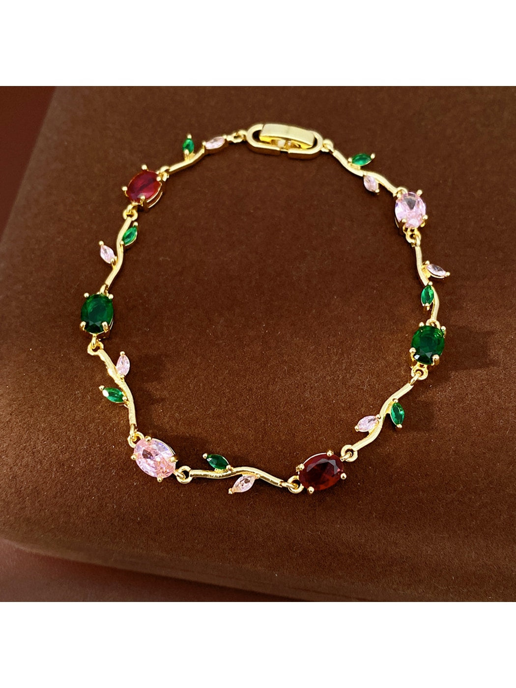 Lovra - Alloy Oval Flower Synthetic Zircon Bracelet