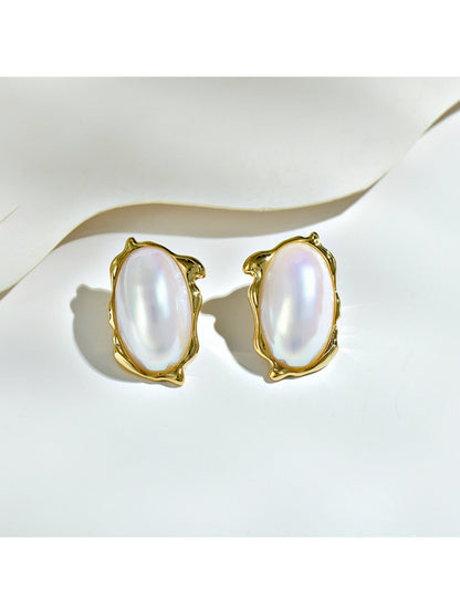 Earedge - Oval Earrings With Iridescent Finish