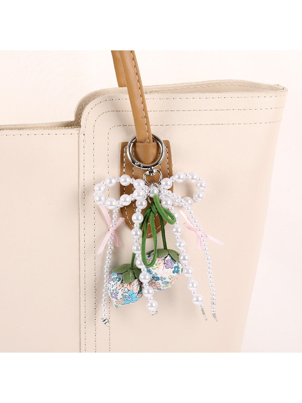 Keypus - Cute Strawberry Shaped Keychain