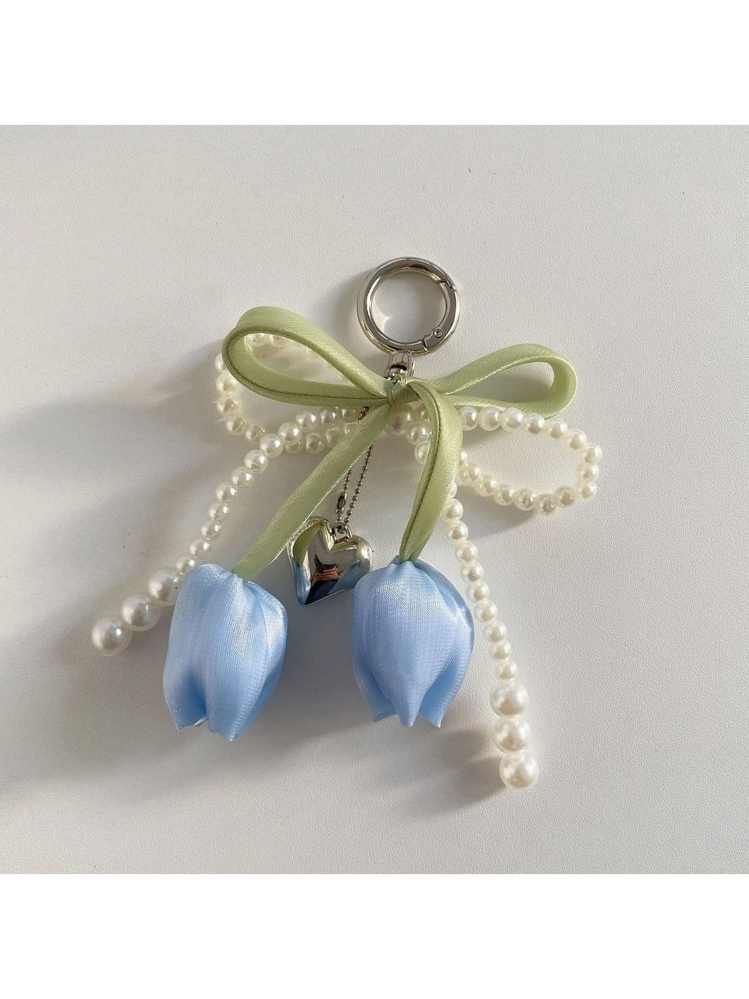 Keypus - Beaded Bow Tulip Bag Charm Keychain