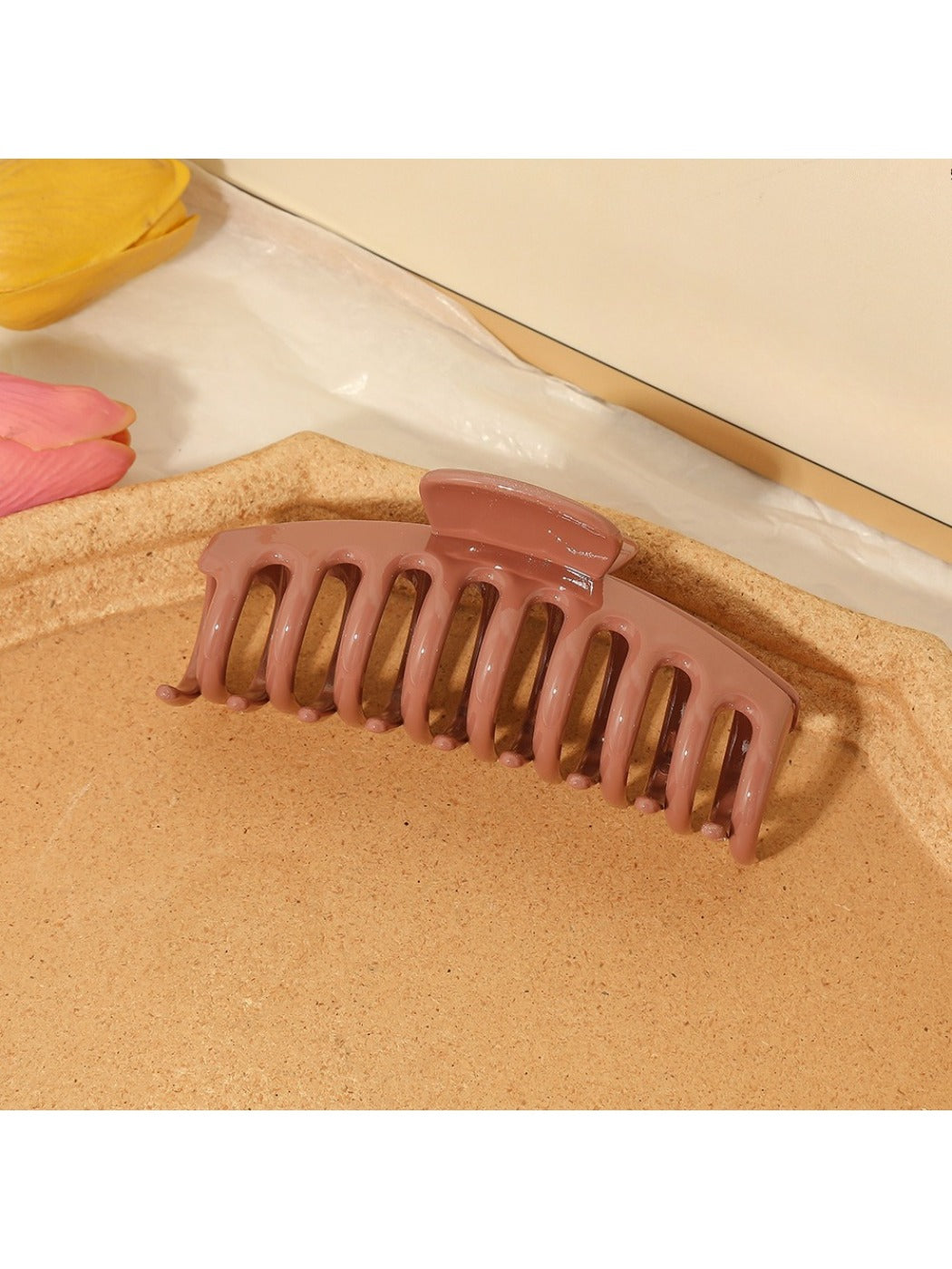 Beau - Simple Elegant Hair Clip