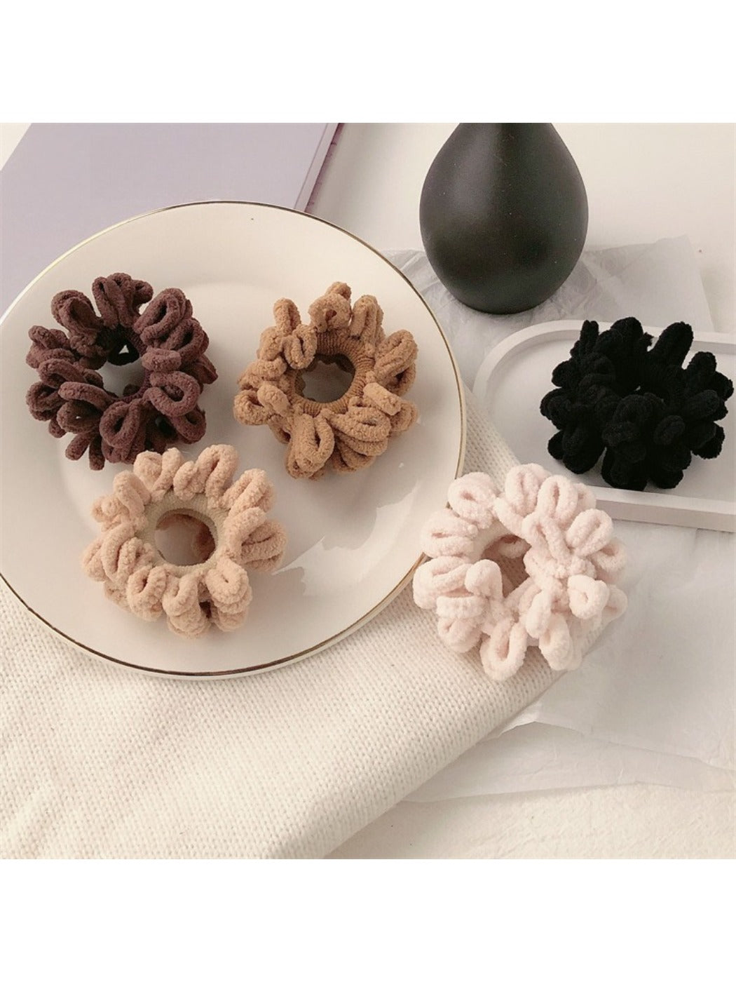 Gifty - 5 Solid Color Hair Ties Set