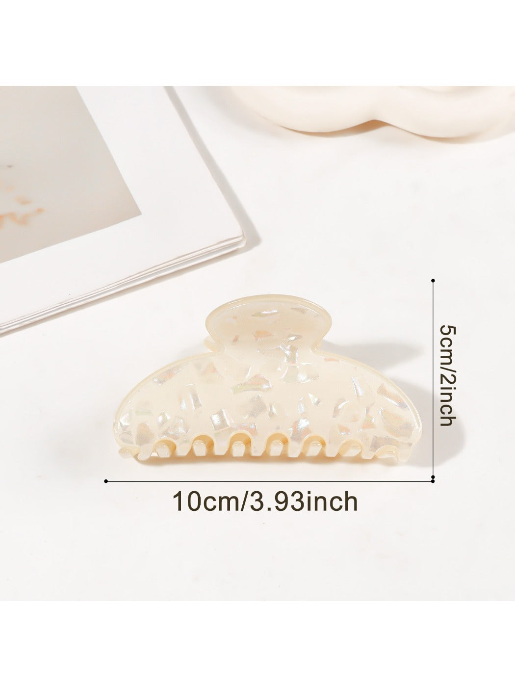 Beau - Pastel Half Circle Hair Claw Clip