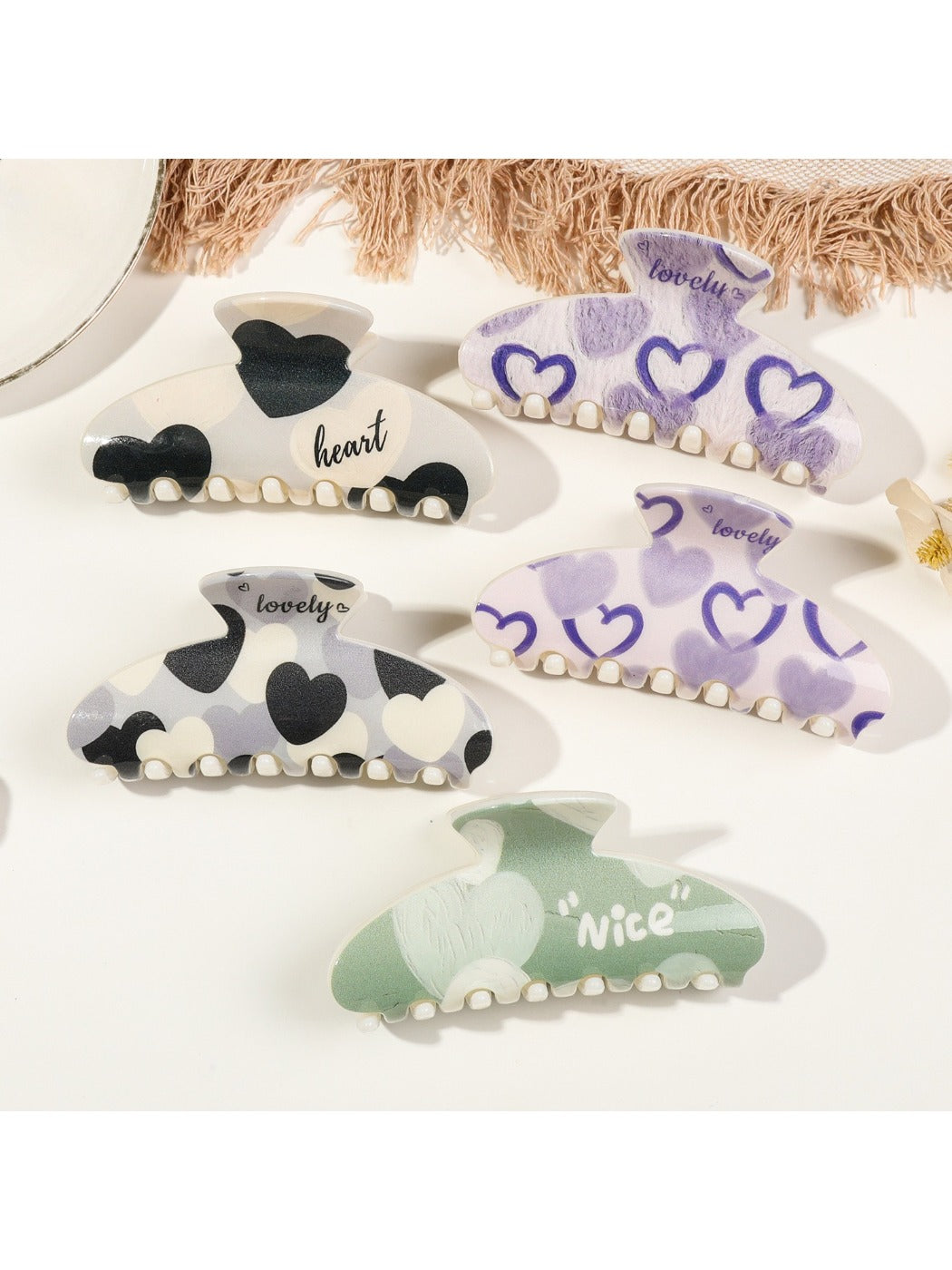 Beau - Valentine'S Sweetheart Claw Clip
