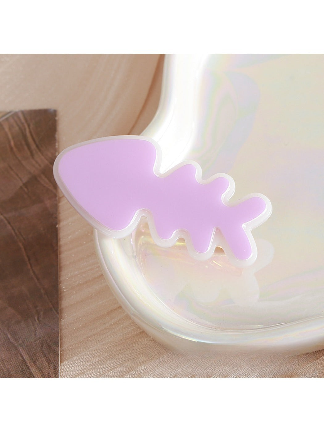 Beau - Fishbone-Shaped Hair Clip