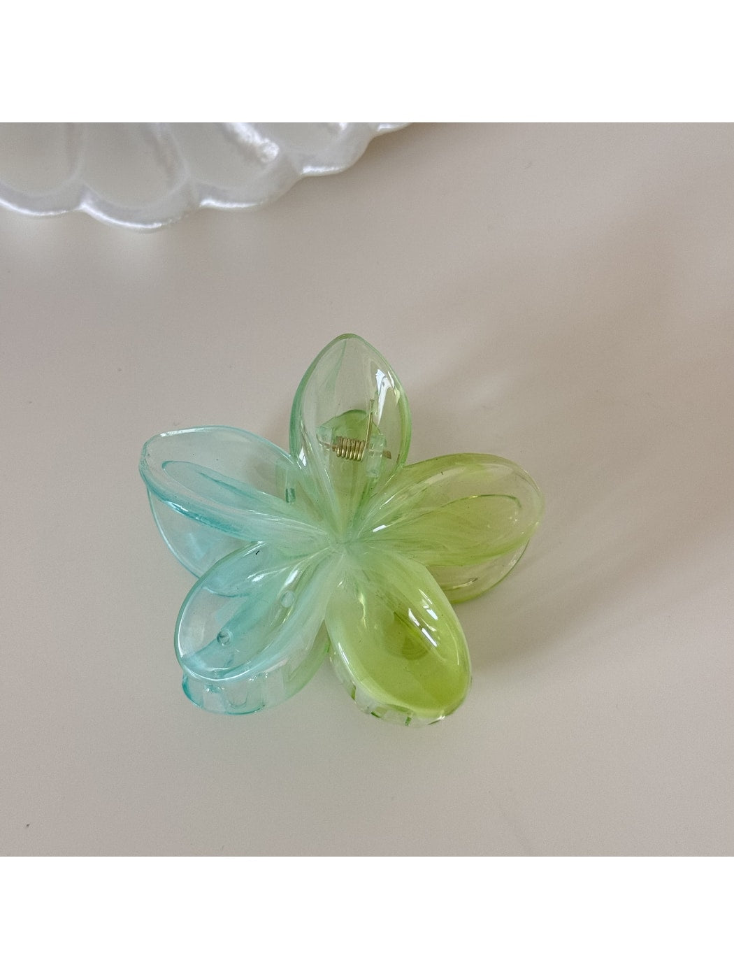 Beau - Glossy Gradient Starfish and Flower Claw Clip