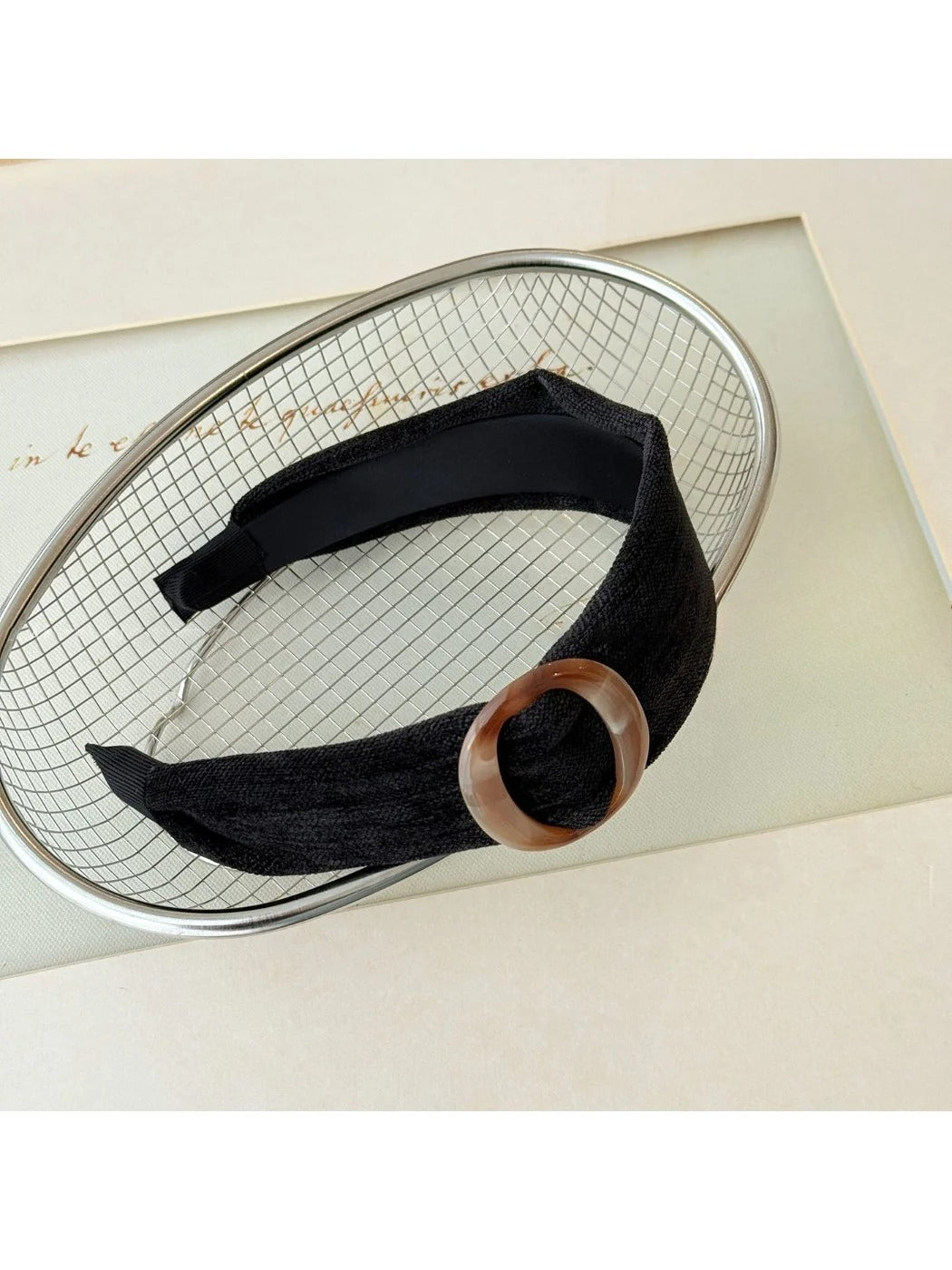 Gifty - Wide Band Circular Headband