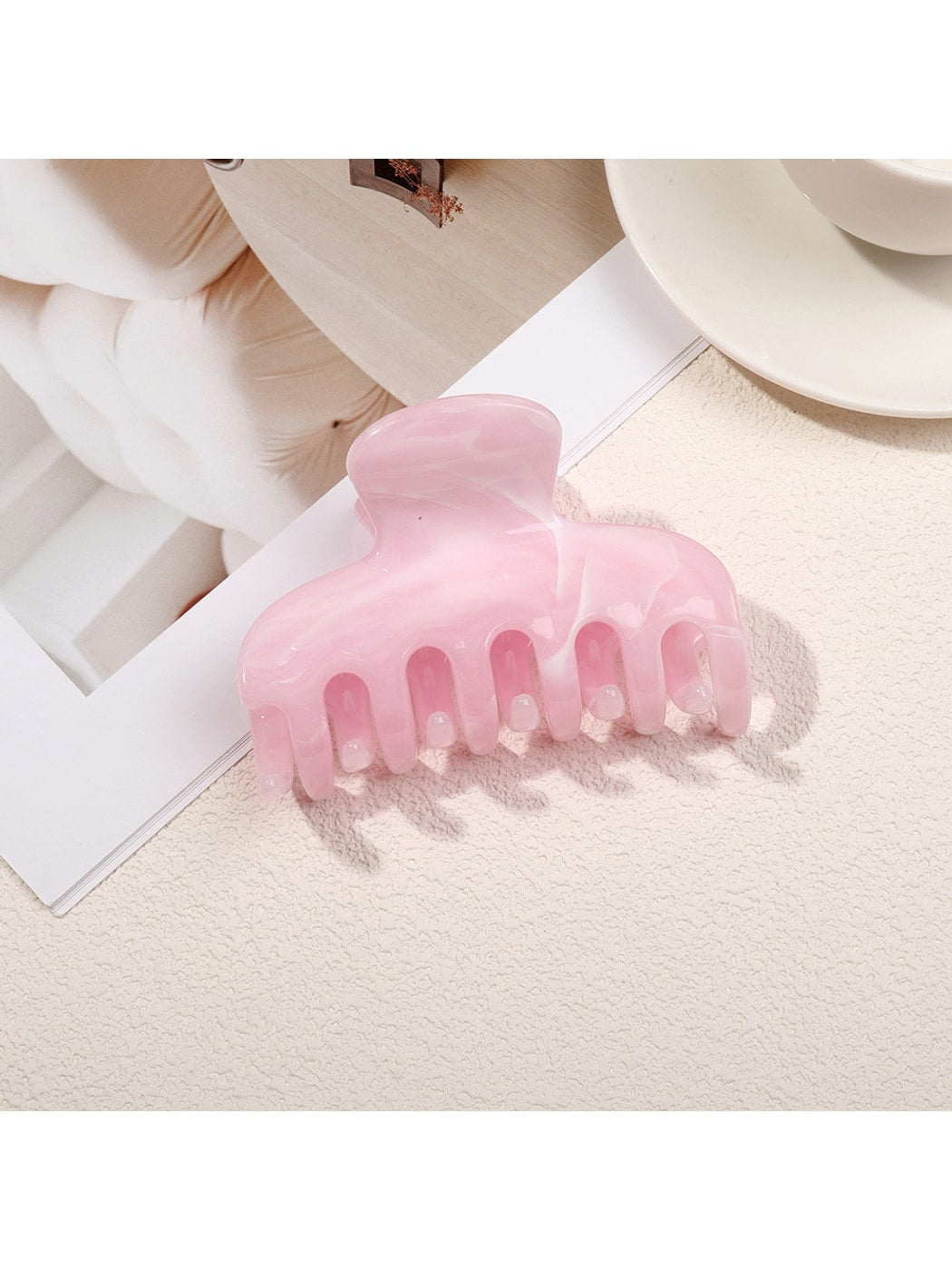 Beau - Glossy Marbled Pattern Hair Claw Clip