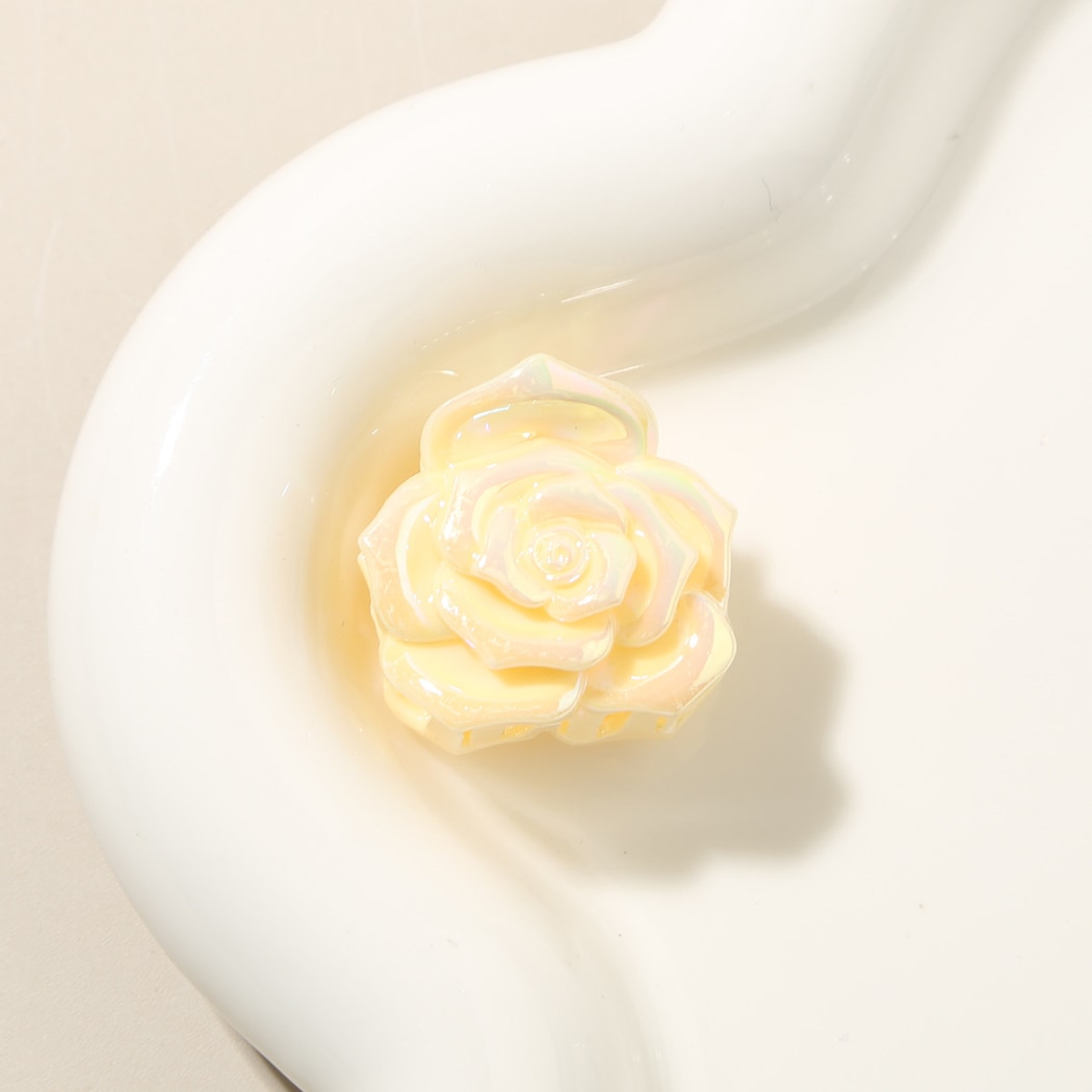 Beau - Glossy Rose Flower PS Hair Claw Clip