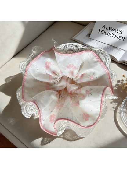 Gifty - Floral Lace Trim Loose Fit Scrunchie