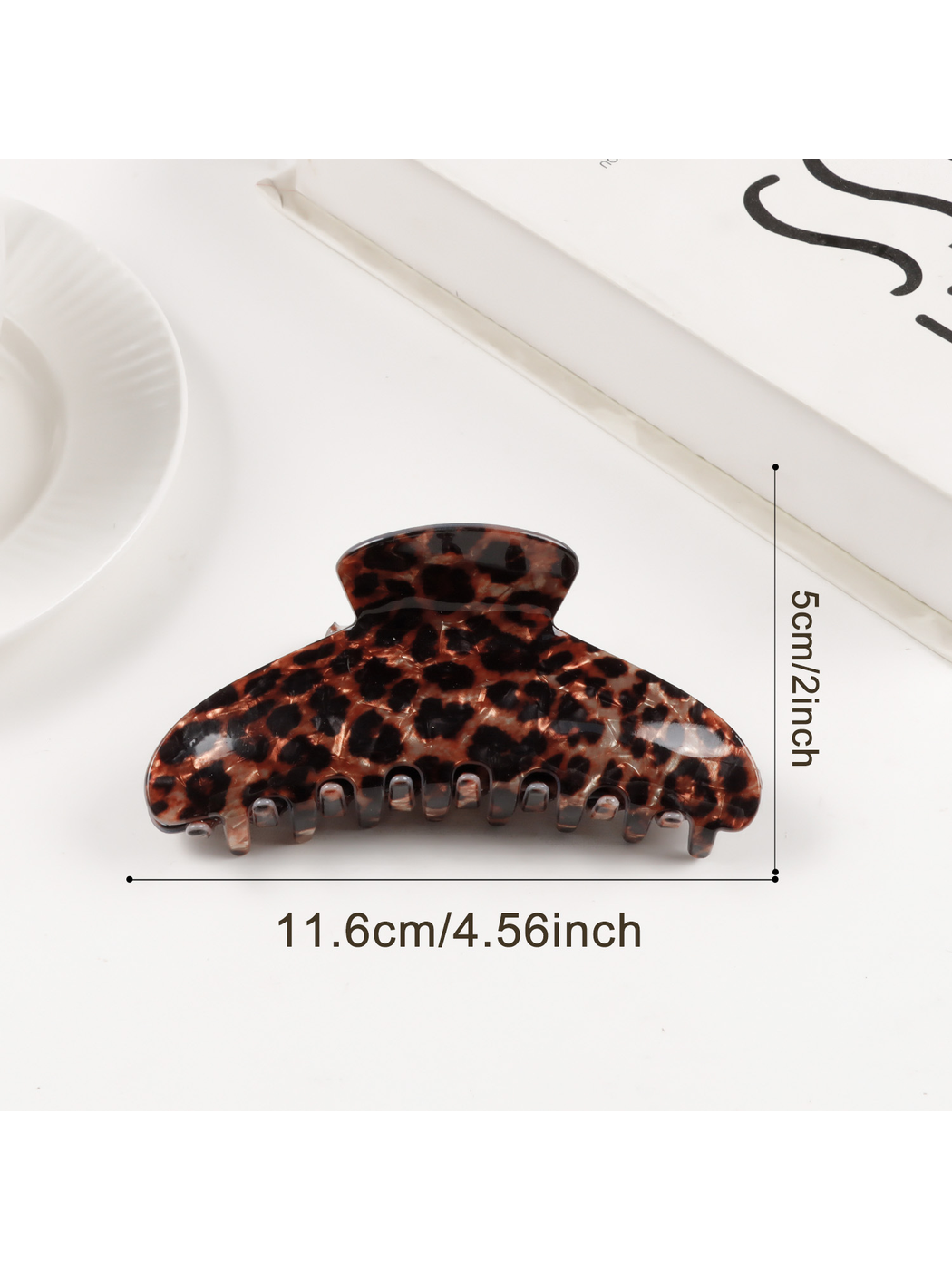 Beau - Vintage Leopard Print Curved Claw Clip