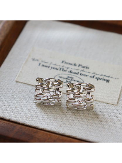 Earedge - Textured Knot Design Fashion Stud Earrings