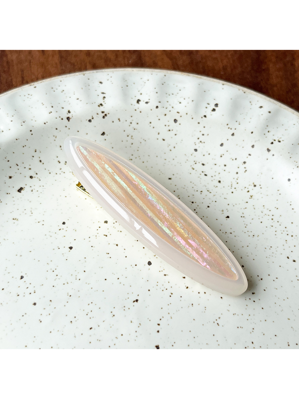 Beau - Pointed Ends Ring Accent Duckbill Hair Clip