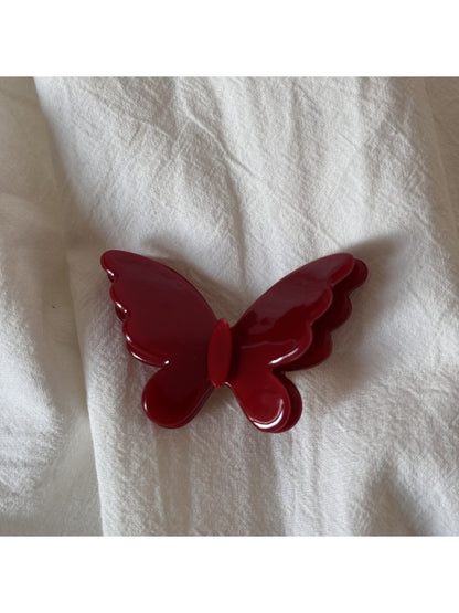 Beau - Dimensional Butterfly Acetate Hair Clip