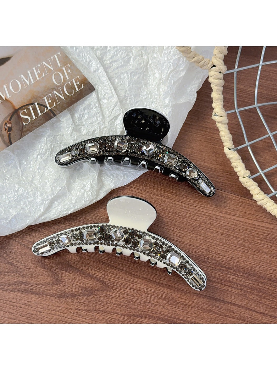 Beau - Luxe Rhinestone Hair Clip