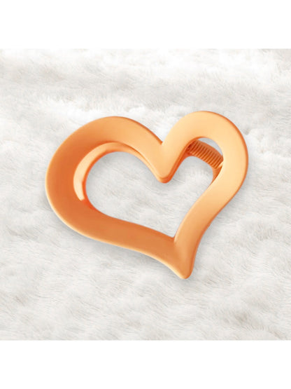 Beau - Modern Minimalist Hollow Heart Plastic Claw Clip