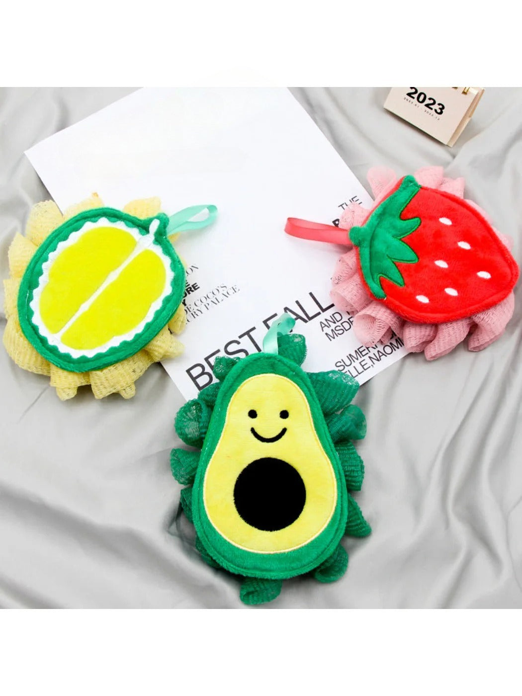 Papo - Cute Strawberry Shaped Bath Pouf