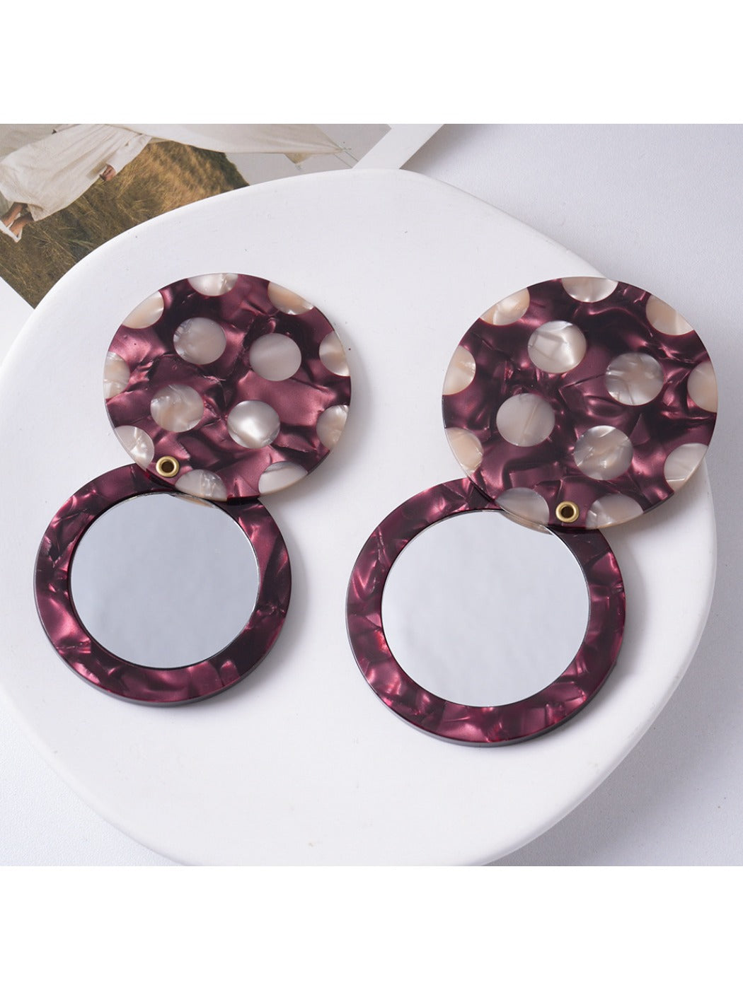 Mirroray - Simple Cute Circular Makeup Mirror