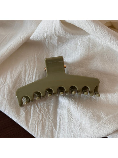 Beau - Glossy Sculpted Plastic Hair Styling Claw Clip