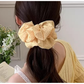 Gifty - Sweet Style Floral Scrunchie