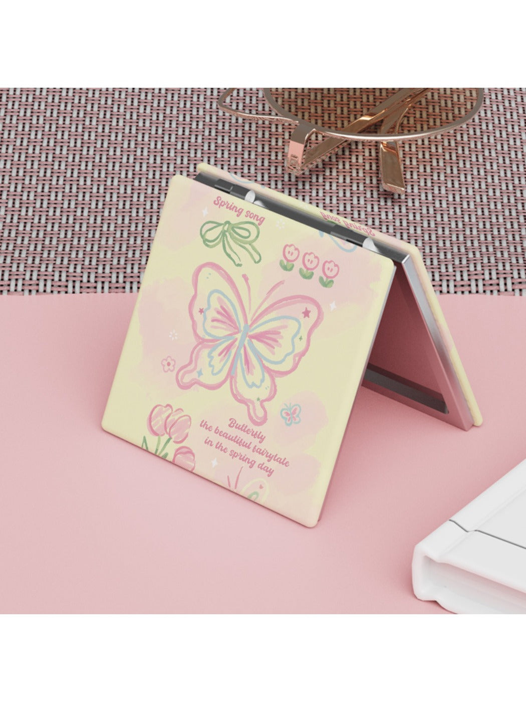 Mirroray - Delicate Butterfly Patterned Makeup Mirror