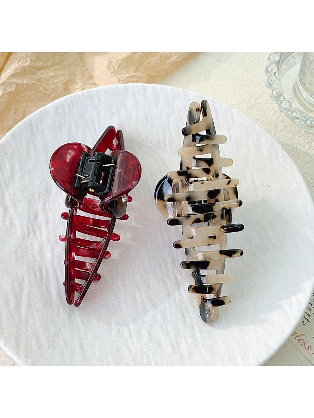 Beau - Minimalist Chic Acetate Hair Clip