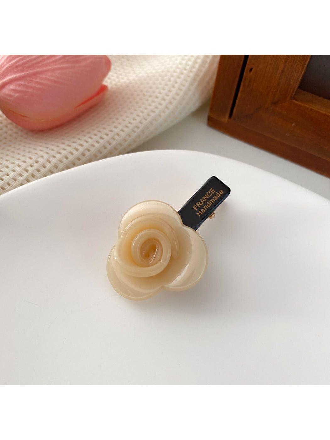 Beau - Beautiful Rose Shaped Hair Clip