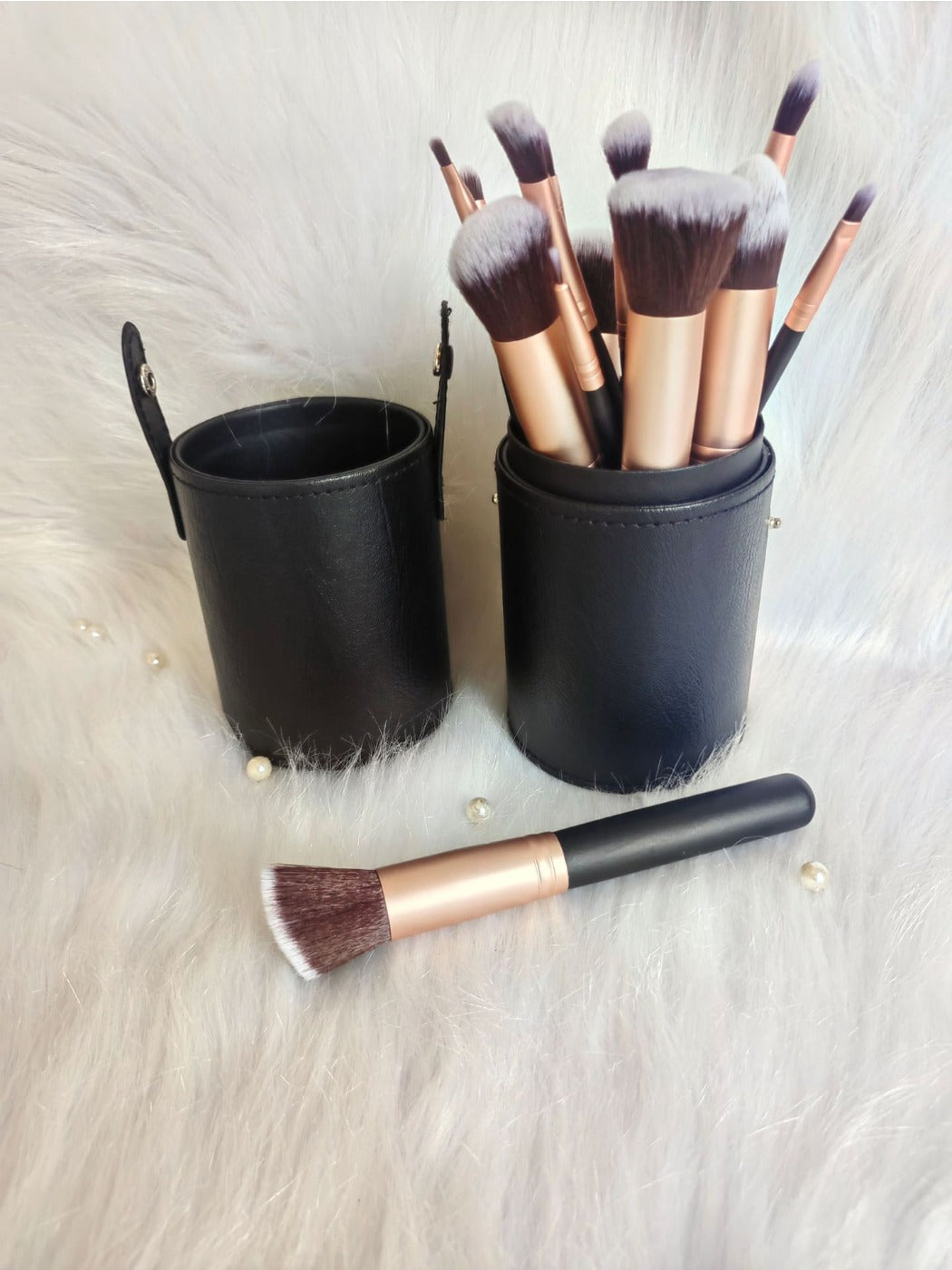 Smoosh - 14 Makeup Brush Set in Bucket