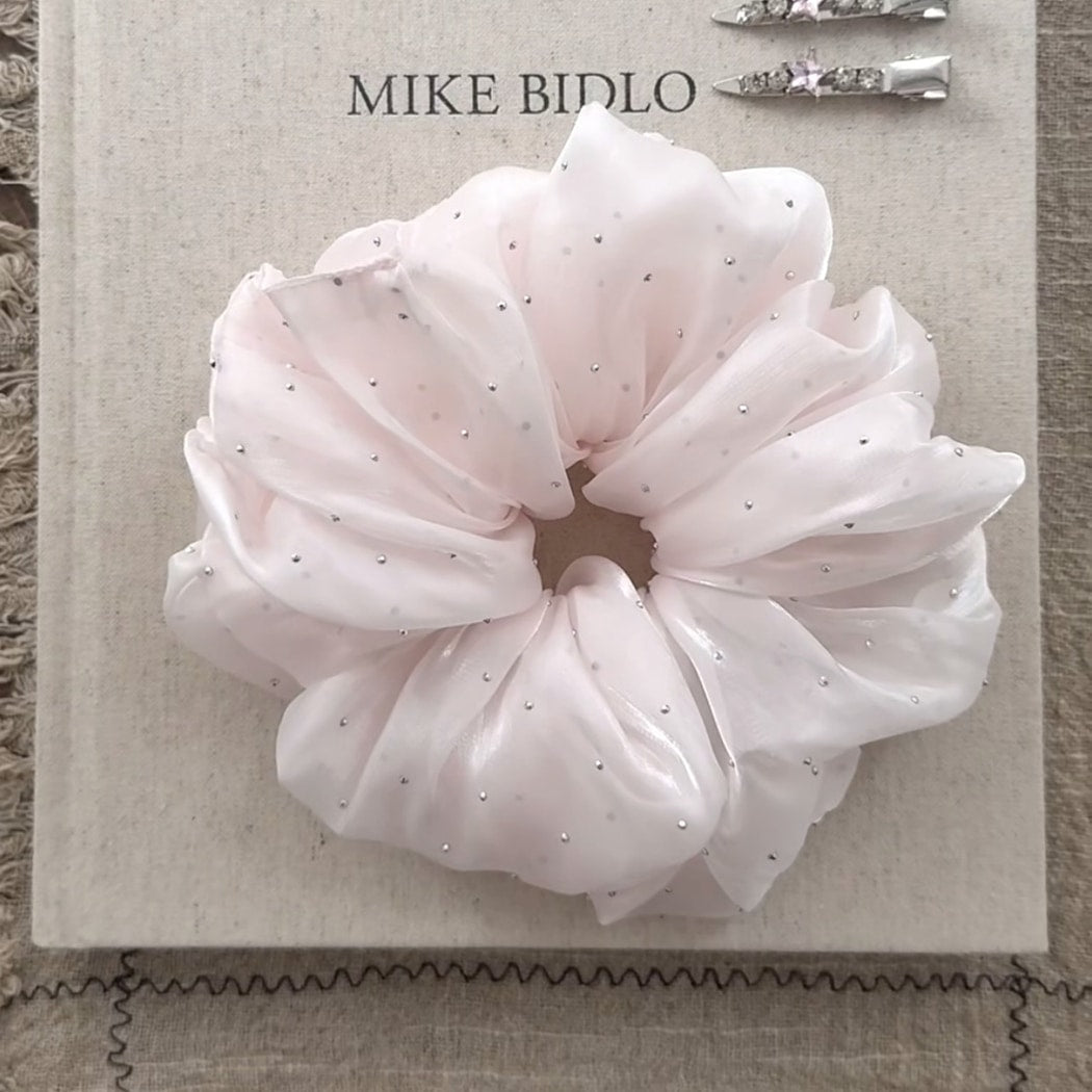 Gifty - Sparkly Mesh High Elastic Scrunchie