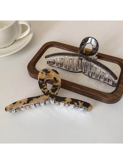 Beau - Vintage Marbled Crisscross Claw Clip
