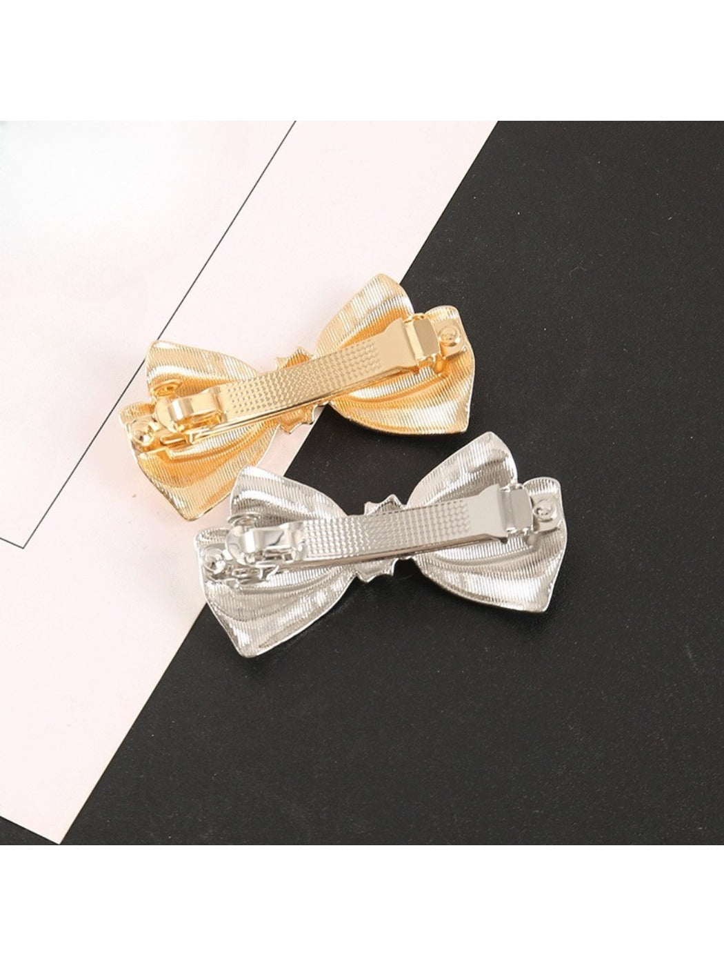 Beau - Delicate Bow Shaped Cute Hair Clip
