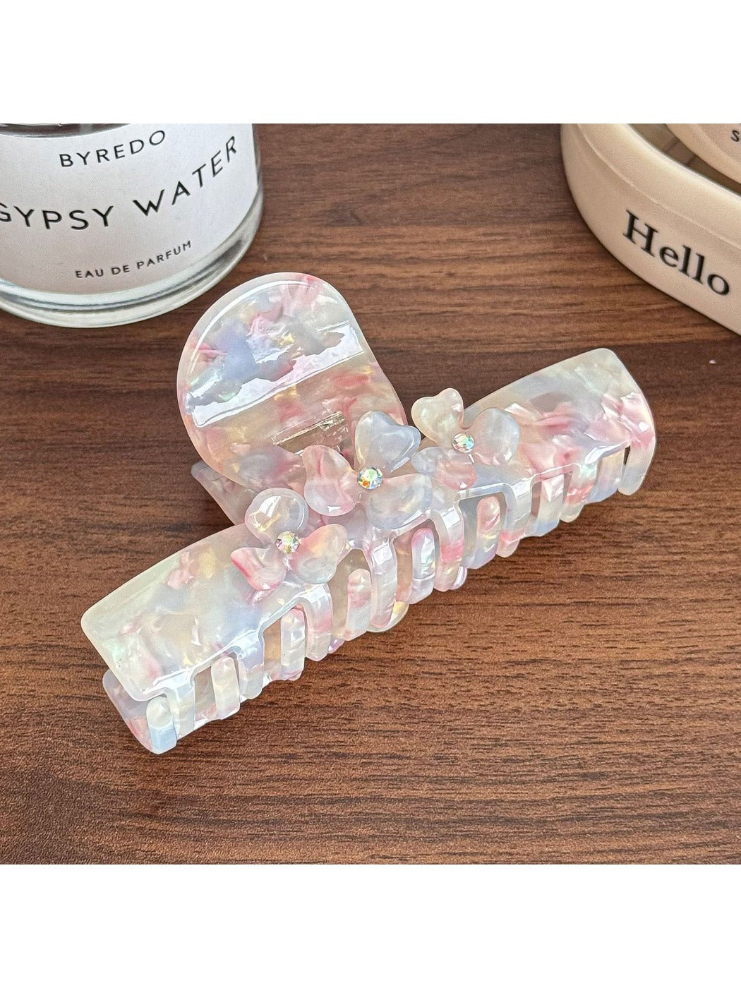 Beau - Acetate Hair Claw Clip with Flower Design