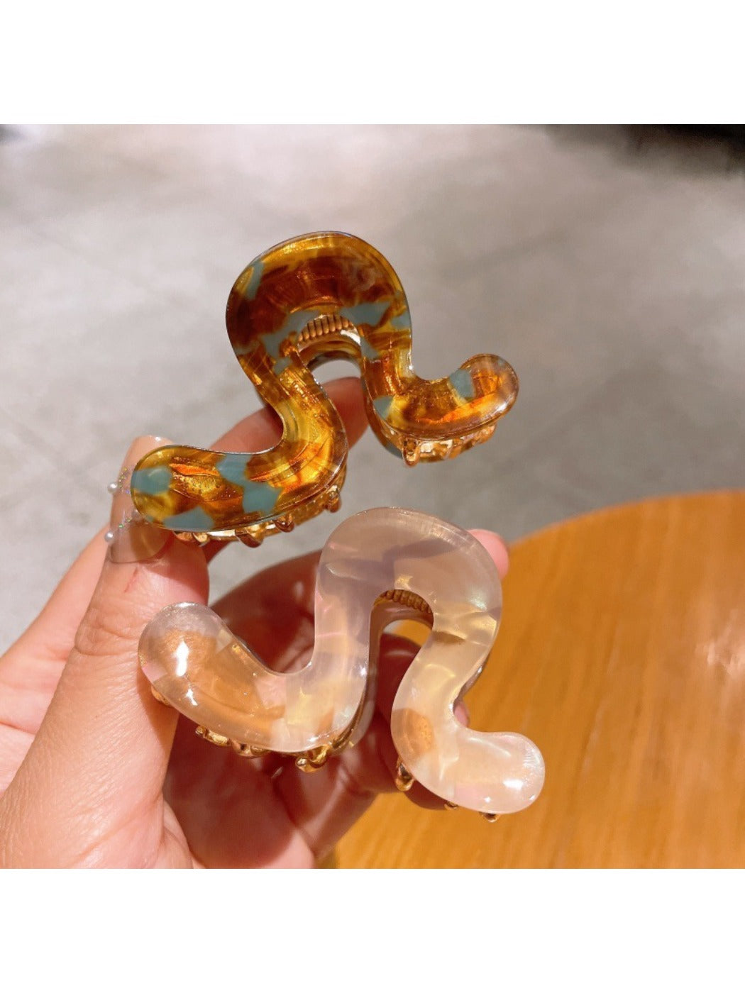 Beau - Spring Summer Geometric Hair Claw Clip