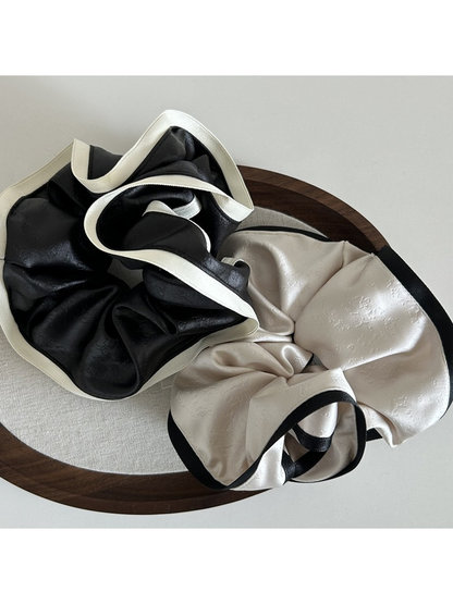 Gifty - Satin Elegant Loose Oversized Hair Scrunchie